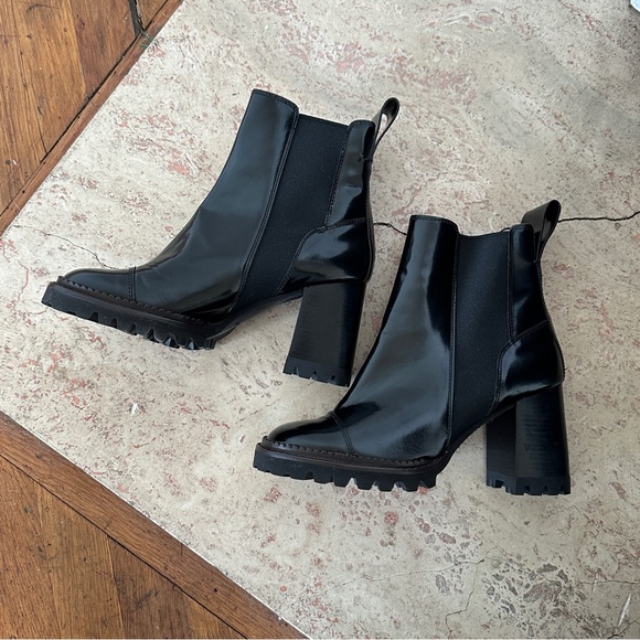 See By Chloé Mallory Heeled Chelsea Boots Black Patent Leather - Picture 2 of 9